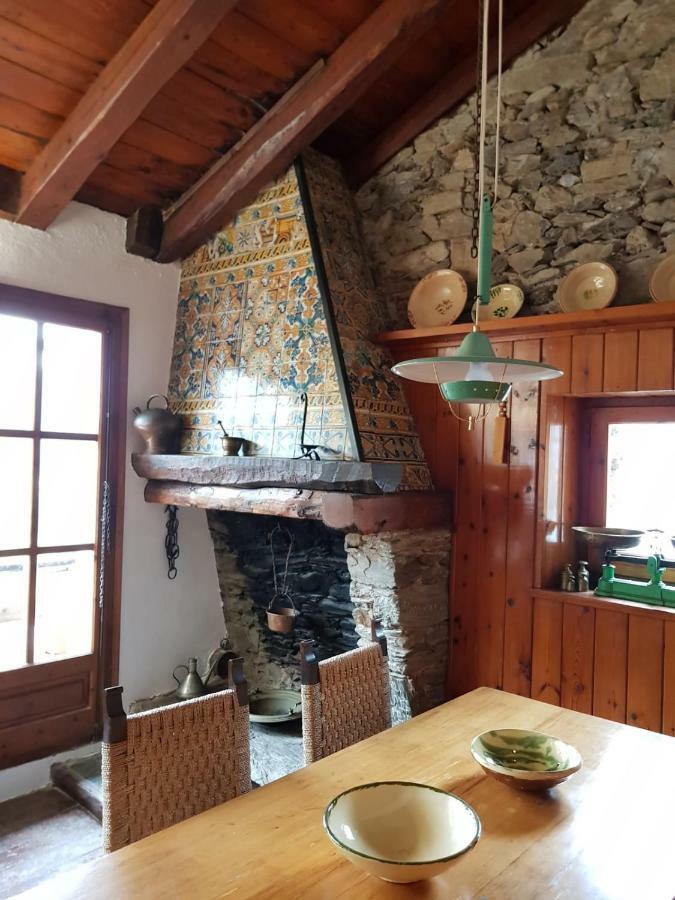הוילה קראלבס Casa De La Font De Dalt מראה חיצוני תמונה